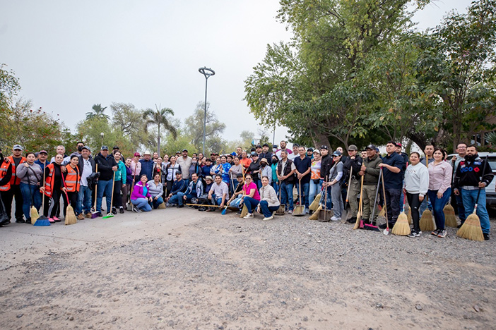 En la jornada de sábados limpian el Malecón; darán mantenimiento al parque