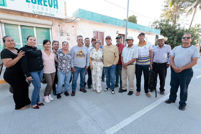 Entregan pavimentación de la calle Vicente Guerrero en La Brecha; vamos a hacer justicia a los pueblos: Dra. Cecilia Ramírez Montoya