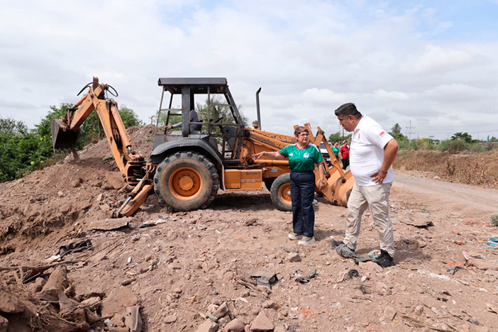 En marcha limpieza e instalación de bomba pluvial de la CONAGUA en la colonia STASE