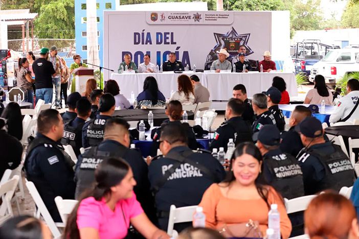 La alcaldesa anuncia bono por el Día del Policía y resalta fortalecimiento operativo y laboral