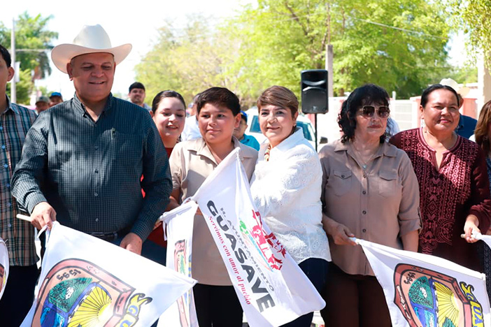 Inicia primera etapa de pavimentación de la calle principal del ejido Emiliano Zapata