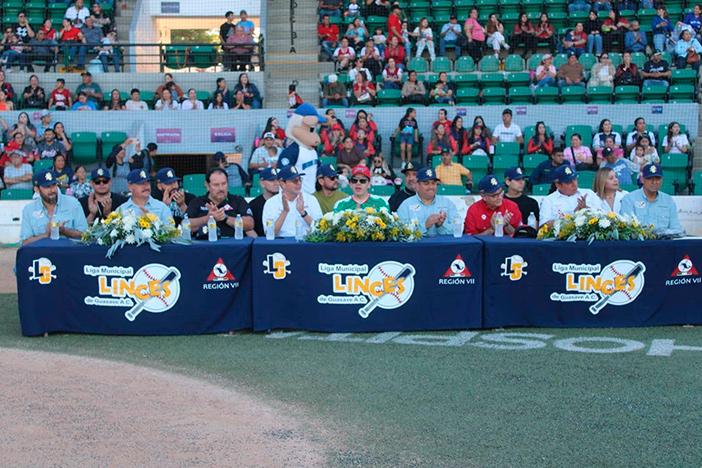 En un ambiente de fiesta y tradición beisbolera, se llevó a cabo la espectacular inauguración de la temporada 2025-2026 de la Liga de Béisbol Linces de Guasave