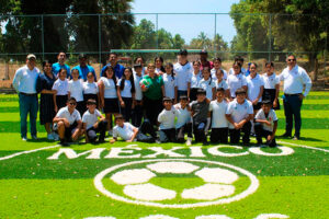 Niñas y niños de Casa Blanca estrenan moderna cancha rumbo al Mundial Social 2026